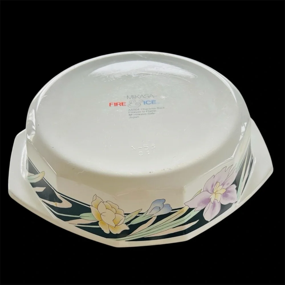 Mikasa Fire & Ice Glass Casarole Dish